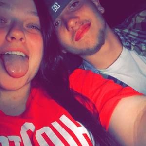 Meet your Posher, Levi